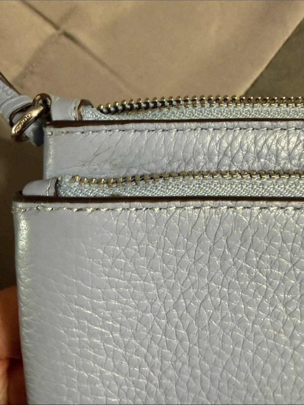 COACH Light Blue Pebbled Leather Wristlet Clutch with Gold Logo - Picture 2 of 8